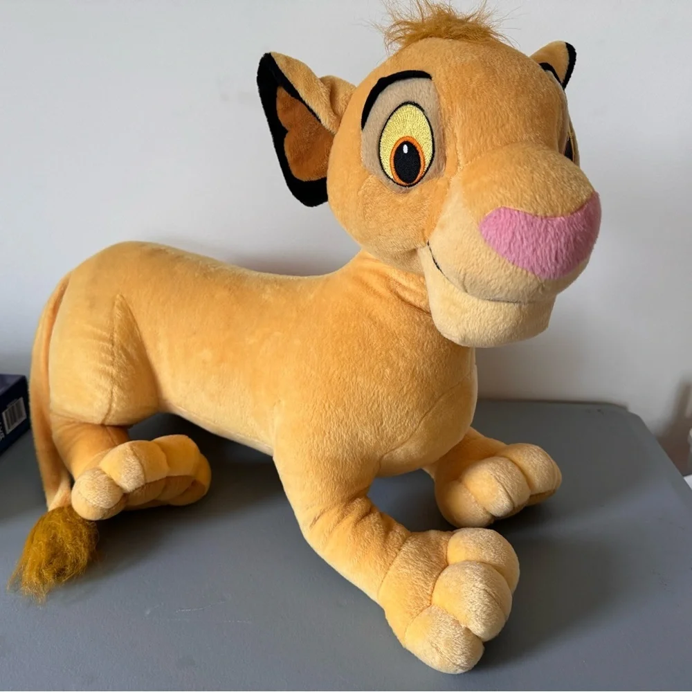 The Lion King Simba Disney Plush Stuffed Animal Large 22” Yellow Hasbro 2002